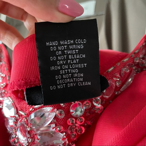 Coral full length prom dress - Picture 10 of 10